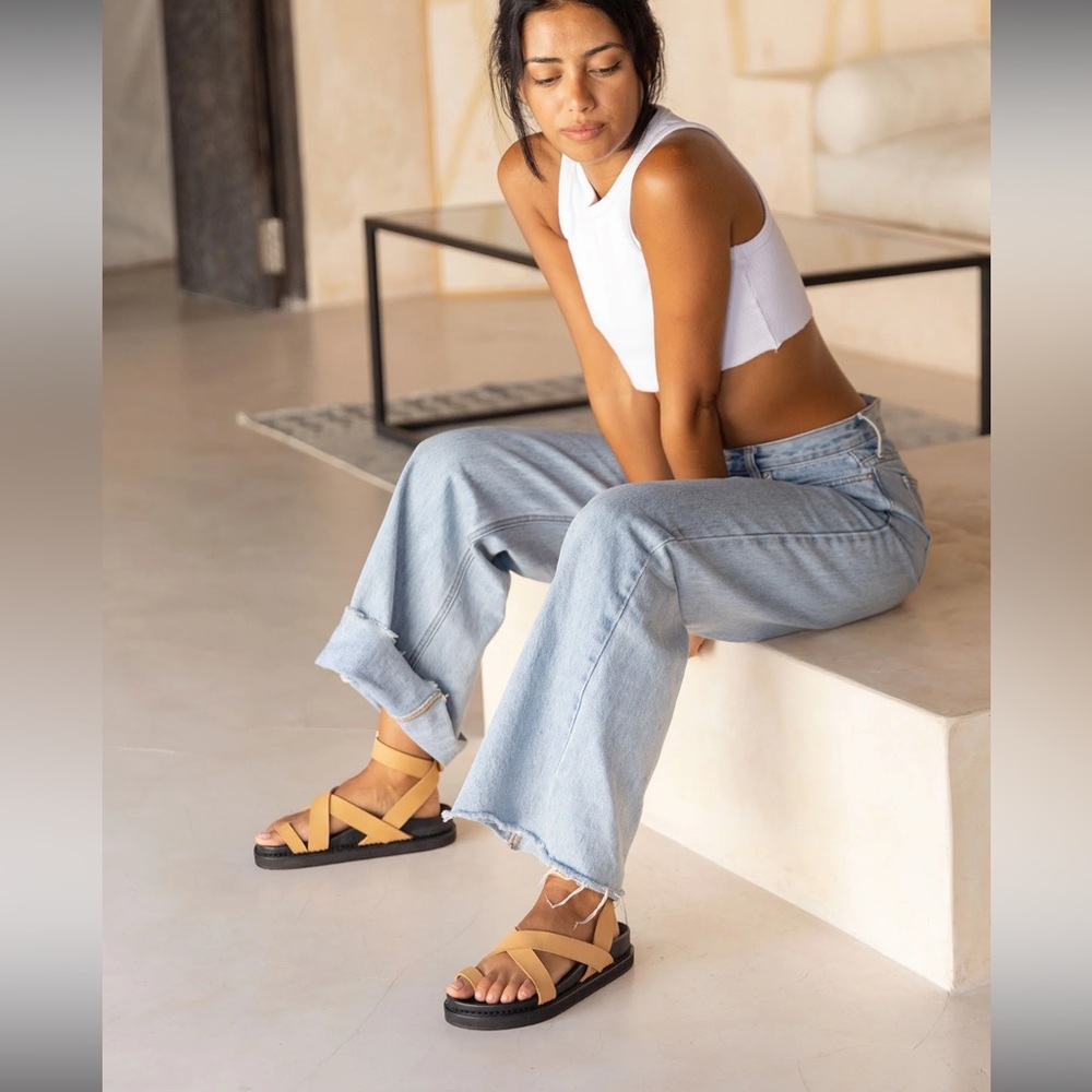 Bronte Sandal - Tan